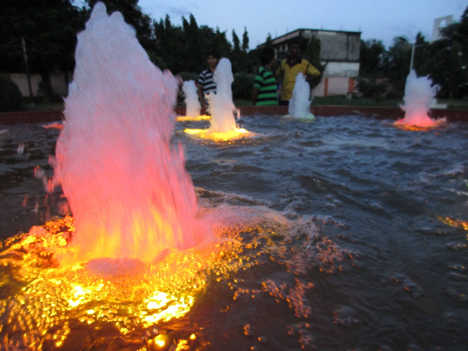 MUSICAL FOUNTAIN