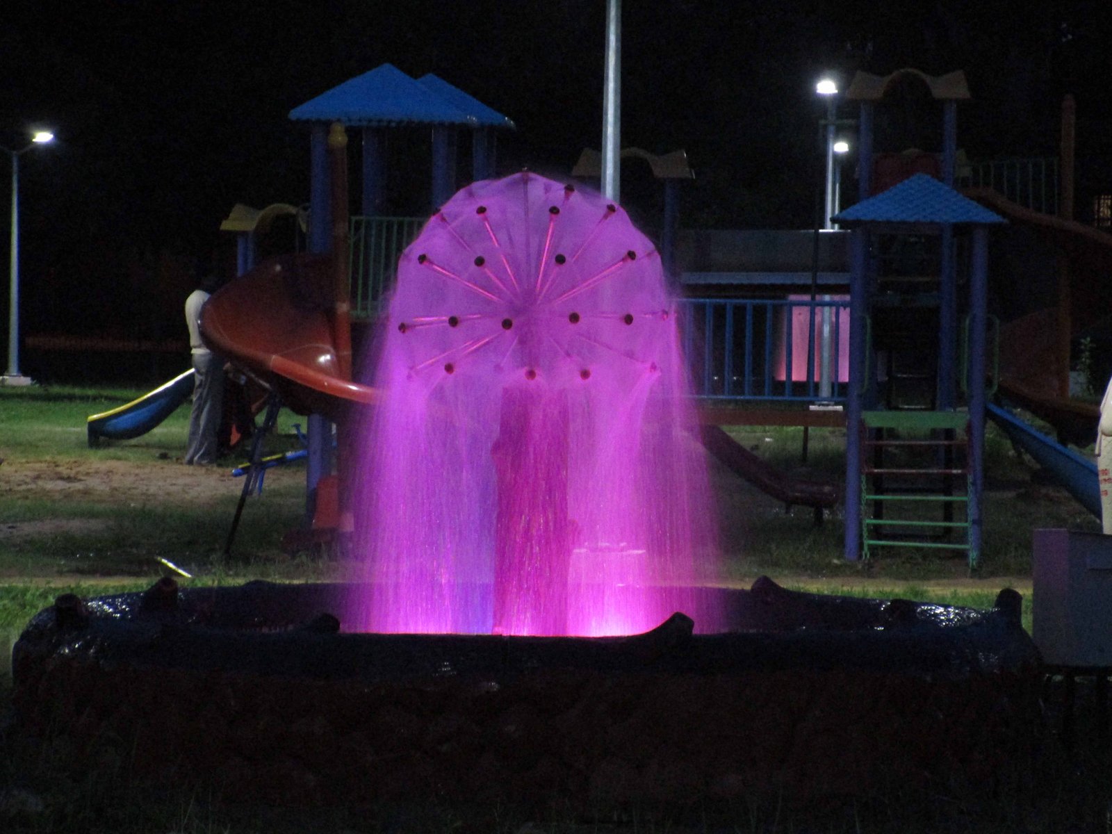 MUSICAL FOUNTAIN